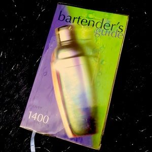 COPY - The Bartender's Guide by Peter Bohrmann EUC!